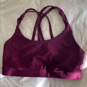 Lululemon Energy Bra size 8 never worn